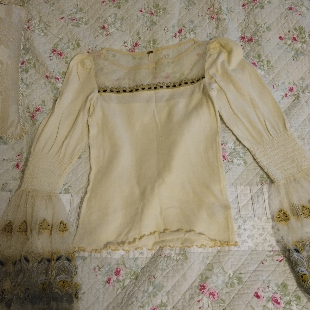 Gypsy embroidered top